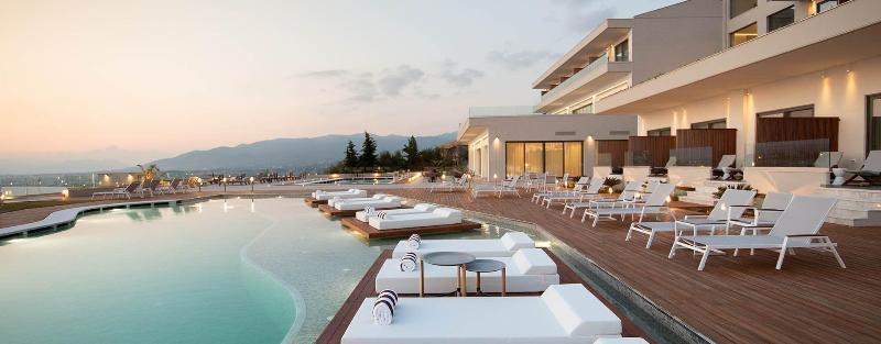 Messinian Icon Hotel & Suites กาลามาตา ภายนอก รูปภาพ