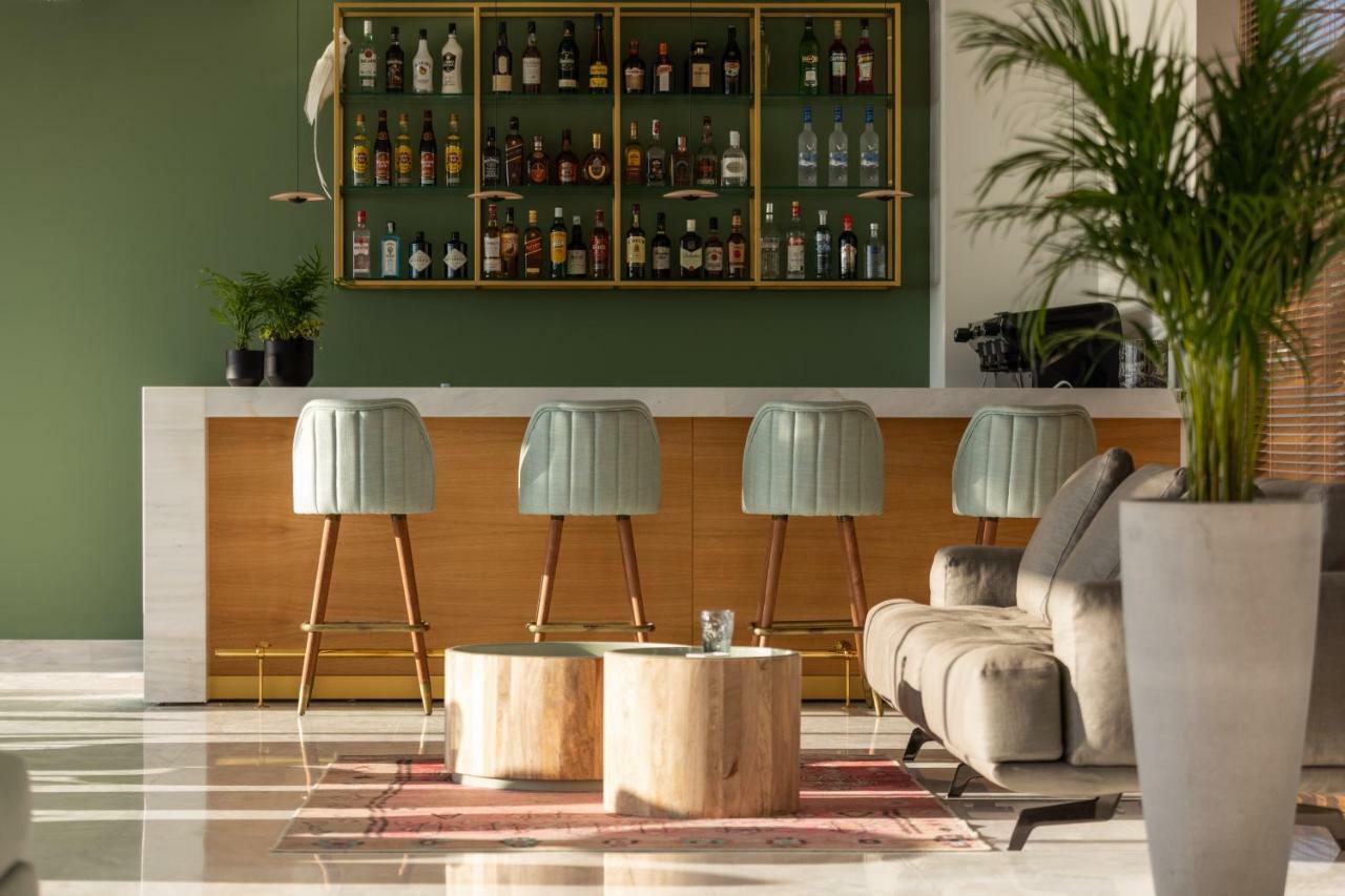 Messinian Icon Hotel & Suites กาลามาตา ภายนอก รูปภาพ